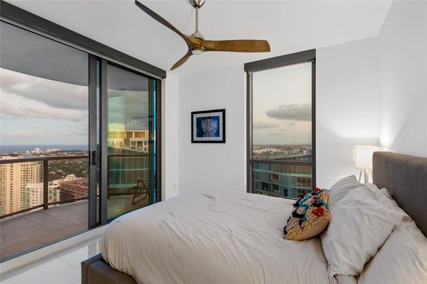 Bedroom, Interior, Water