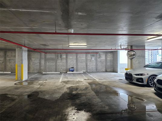 Garage, Interior