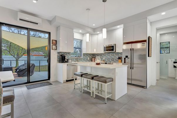 Interior, Kitchen, Pendant Lights, Recessed Lighting, Stainless Steel Appliances