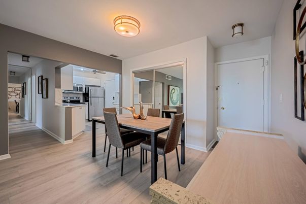 Dining room, Interior, Kitchen, Stainless Steel Appliances, Wood Texture Flooring