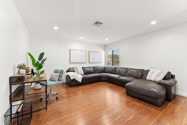 Home Office, Interior, Living room, Recessed Lighting, Wood Texture Flooring