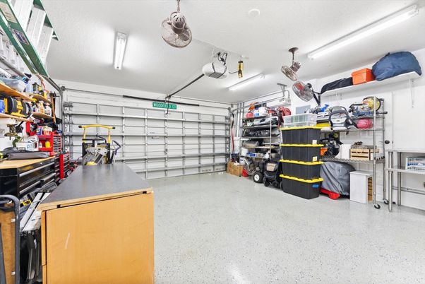 Garage, Interior