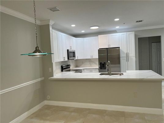 Interior, Kitchen, Pendant Lights, Recessed Lighting, Stainless Steel Appliances