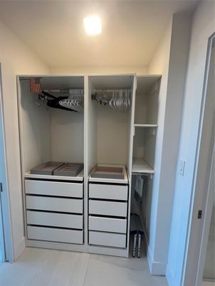 Interior, Recessed Lighting, Walk-in Closets