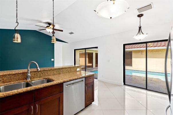 Interior, Kitchen, Pendant Lights