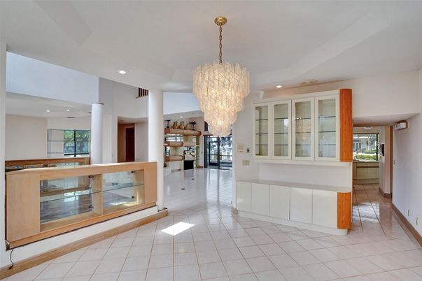 Chandelier, Interior, Recessed Lighting