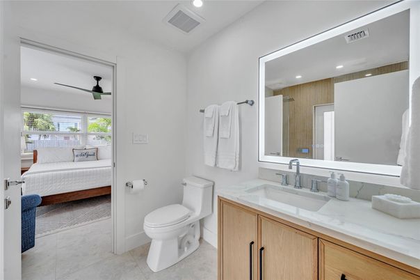 Bathroom, Bedroom, Interior, Recessed Lighting