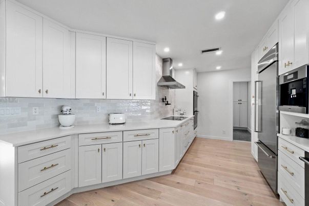 Interior, Kitchen, Recessed Lighting, Stainless Steel Appliances, Wood Texture Flooring