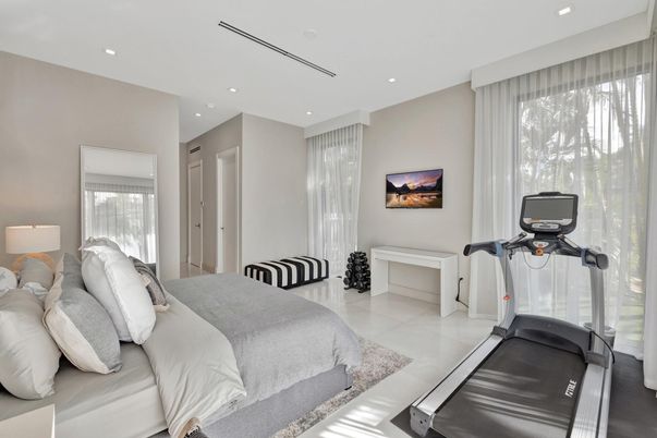 Bedroom, Fitness Equipment, Interior, Recessed Lighting
