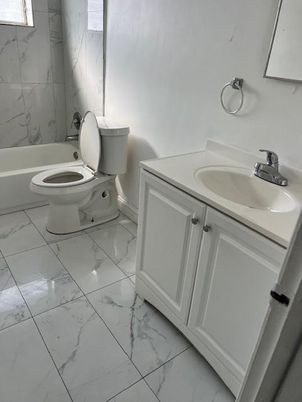 Bathroom, Interior, Marble, Marble Walls