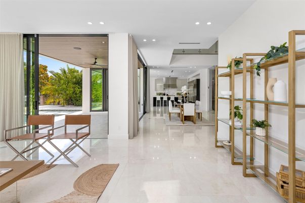 Dining room, Interior, Kitchen, Recessed Lighting