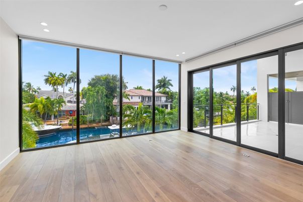 Empty room, Interior, Recessed Lighting, Sun Room, Wood Texture Flooring