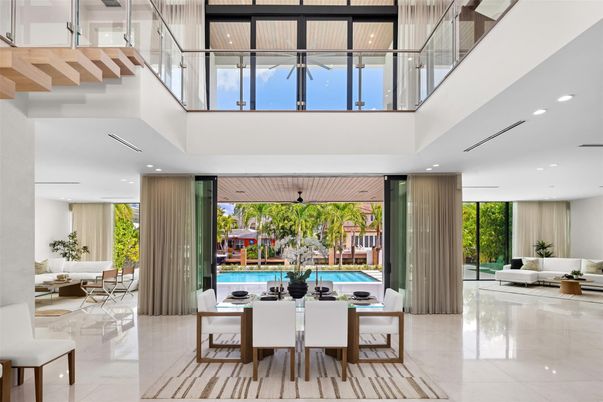 Dining room, Interior, Recessed Lighting