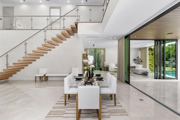 Dining room, Interior, Recessed Lighting