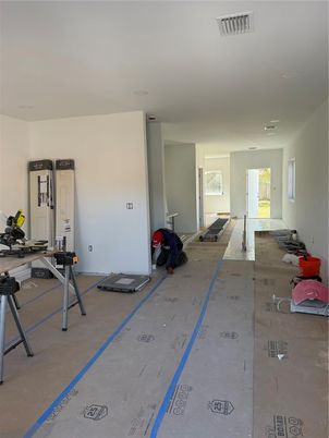 Fitness Equipment, Interior, Recessed Lighting