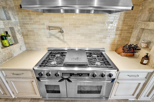 Interior, Kitchen, Stainless Steel Appliances