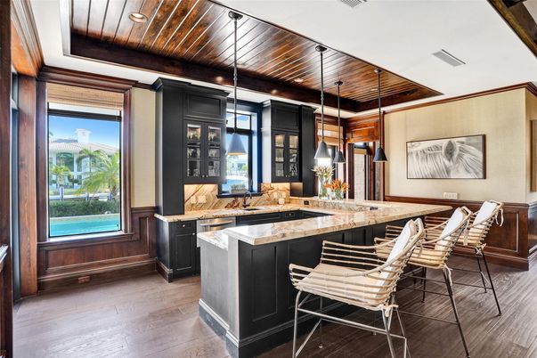 Interior, Pendant Lights, Recessed Lighting, Wooden Ceilings, Wood Texture Flooring