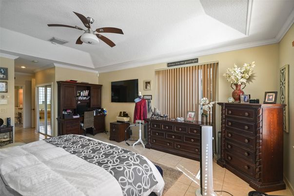 Bedroom, Interior, Recessed Lighting