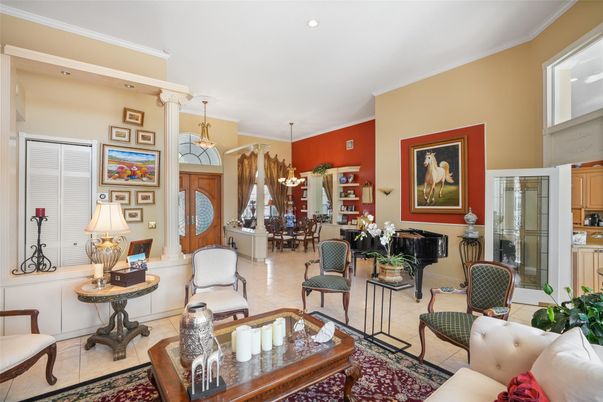 Chandelier, Dining room, Interior, Living room, Pendant Lights, Piano, Recessed Lighting