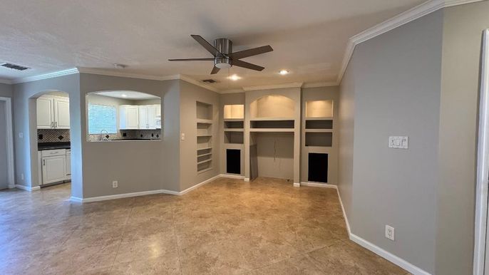 Empty room, Interior, Recessed Lighting