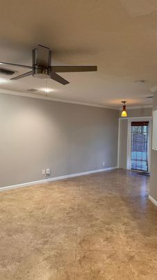 Empty room, Interior, Pendant Lights