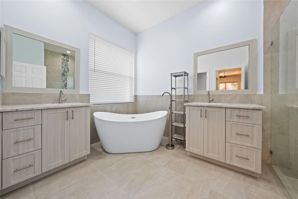 Bathroom, Dual Sink Vanities, Free Standing Baths, Glass Shower, Interior