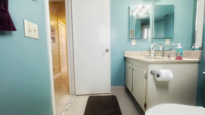 Bathroom, Interior