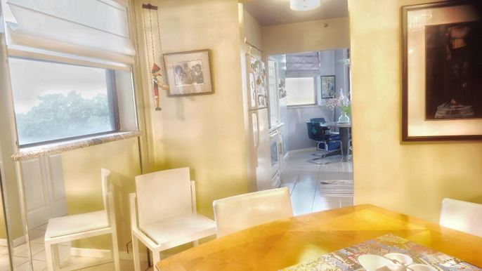 Dining room, Interior