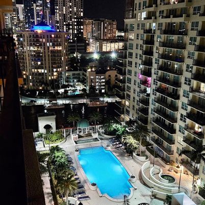 Exterior, Pool, Other, Skyline