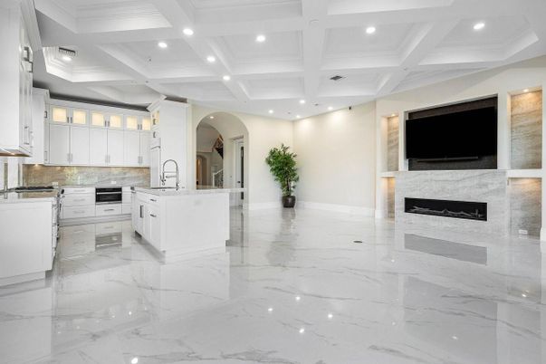 Fireplace, Interior, Kitchen, Marble, Recessed Lighting