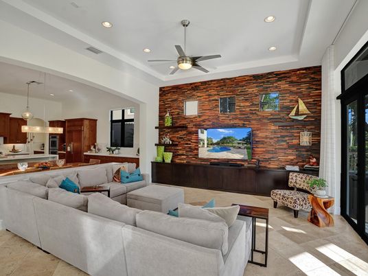 Interior, Kitchen, Living room, Pendant Lights, Recessed Lighting, Stone Walls