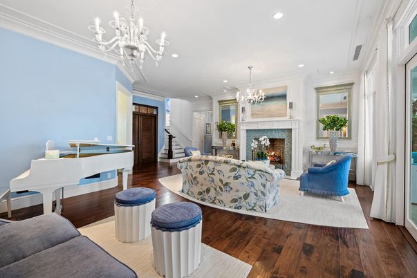 Chandelier, Fireplace, Interior, Living room, Piano, Recessed Lighting, Wood Texture Flooring