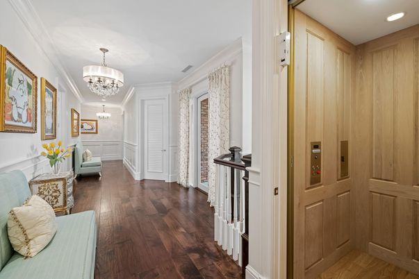 Chandelier, Elevator, Interior, Recessed Lighting, Wood Texture Flooring