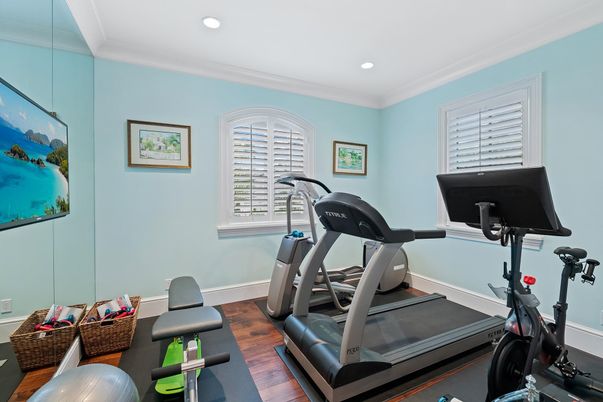 Fitness Equipment, Interior, Recessed Lighting, Wood Texture Flooring