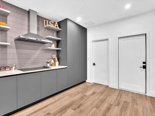 Interior, Recessed Lighting, Wood Texture Flooring