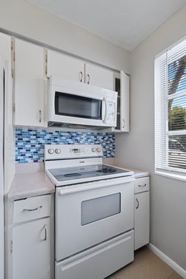 Interior, Kitchen, Washer