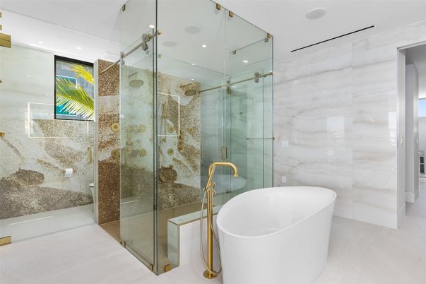 Bathroom, Free Standing Baths, Glass Shower, Interior, Recessed Lighting
