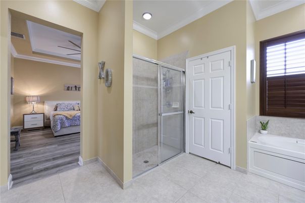 Bathroom, Bedroom, Glass Shower, Interior, Recessed Lighting