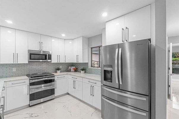 Interior, Kitchen, Marble, Recessed Lighting, Stainless Steel Appliances