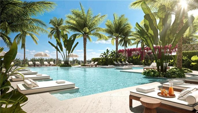 Exterior, Pool