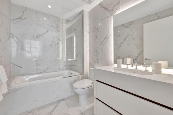 Bathroom, Interior, Marble, Marble Walls, Recessed Lighting
