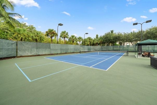Exterior, Tennis Courts