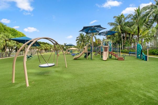 Backyard, Exterior, Playground