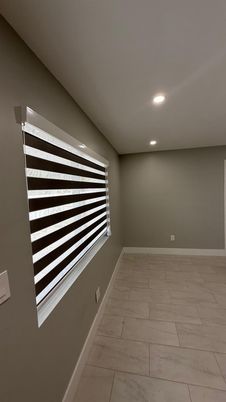 Empty room, Interior, Marble, Recessed Lighting