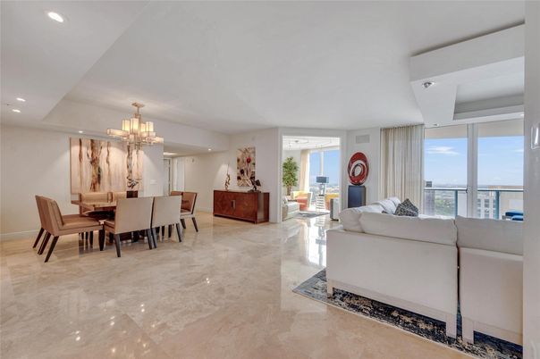 Chandelier, Dining room, Interior, Living room, Recessed Lighting