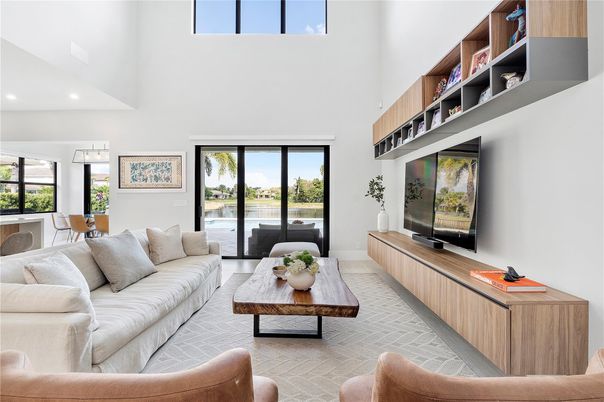 Dining room, Interior, Living room, Recessed Lighting