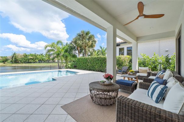 Exterior, Pool, Water