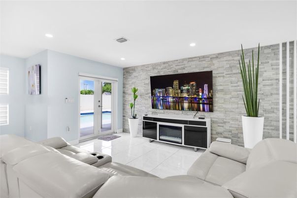 Interior, Living room, Recessed Lighting, Stone Walls