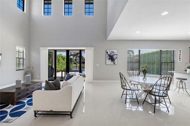 Dining room, Interior, Living room, Recessed Lighting