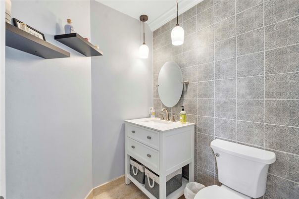 Bathroom, Interior, Pendant Lights